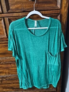 Zenana womens sz S/M Kelly Green burnout top. Oversized! Beautiful